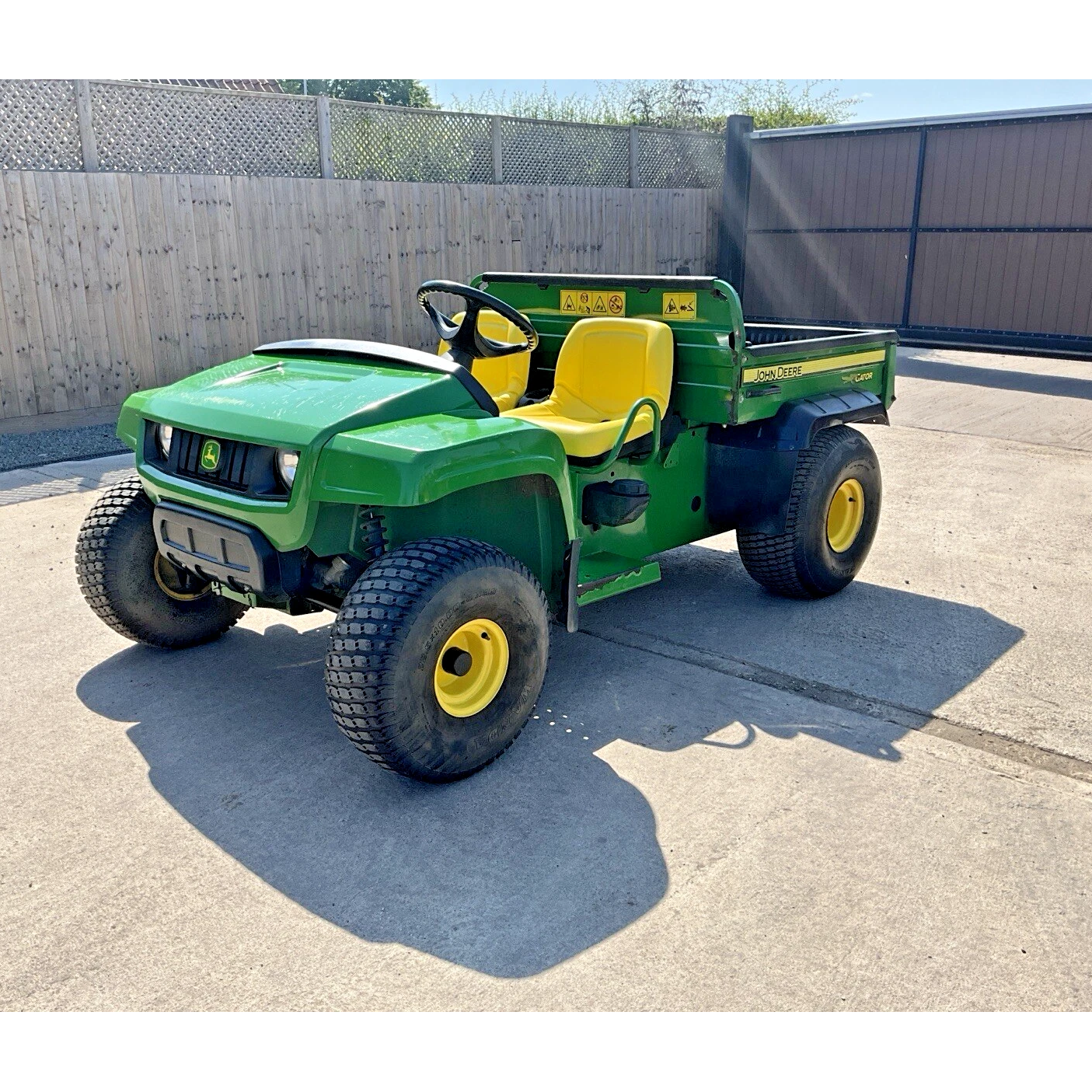 2019 JOHN DEERE 4X2 PETROL GATOR TS UTILITY VEHICLE | 2369HOURS