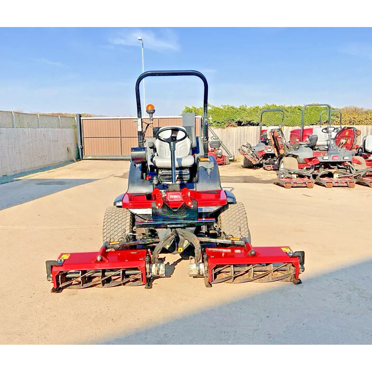 2019 TORO LT3340